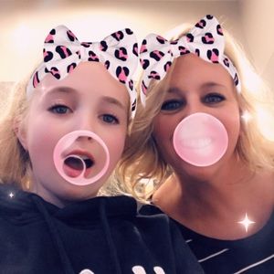 Meet your Posher, Toni